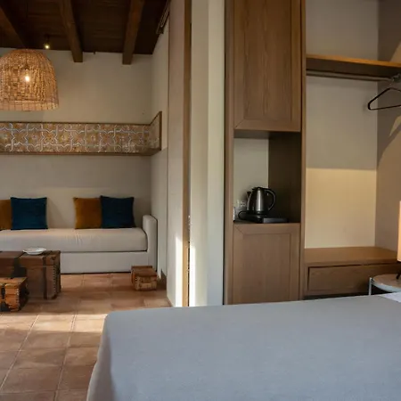 Fontes Episcopi Semesteranläggning (resort) Aragona