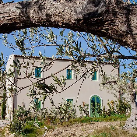 Resort Fontes Episcopi 3*